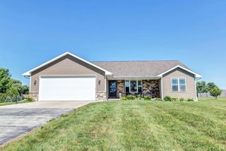 988 CREEK COURT, Little Suamico, WI 54141