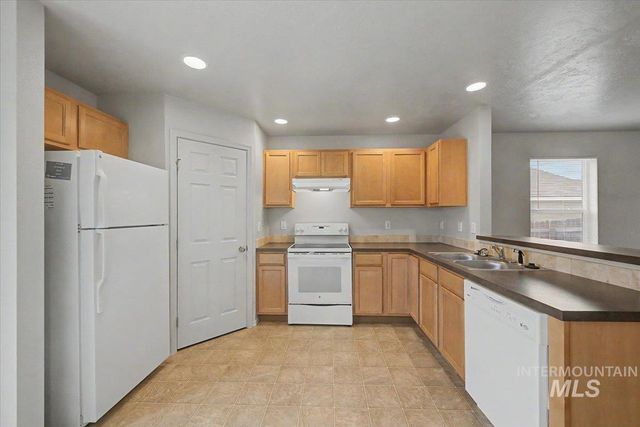 16607 Chino Ave, Caldwell, ID 83607