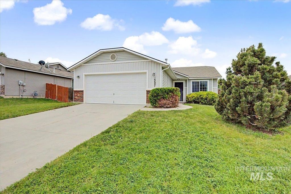 16607 Chino Ave, Caldwell, ID 83607