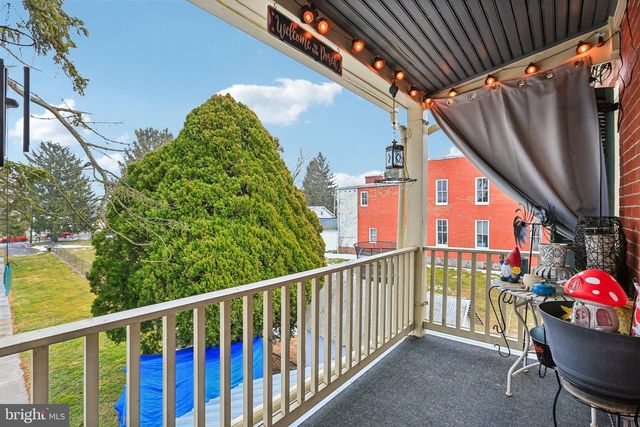 10 N MAIN ST, Woodsboro, MD 21798