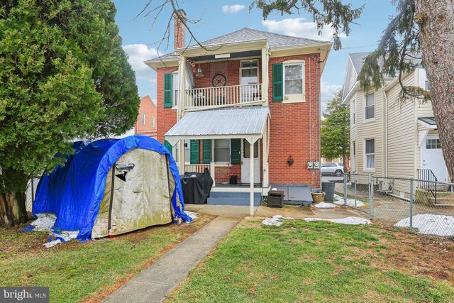 10 N MAIN ST, Woodsboro, MD 21798