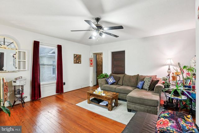 10 N MAIN ST, Woodsboro, MD 21798
