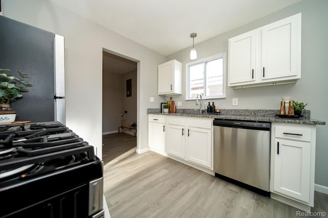 6179 Fellrath Street, Taylor, MI 48180