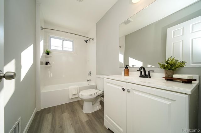 6179 Fellrath Street, Taylor, MI 48180