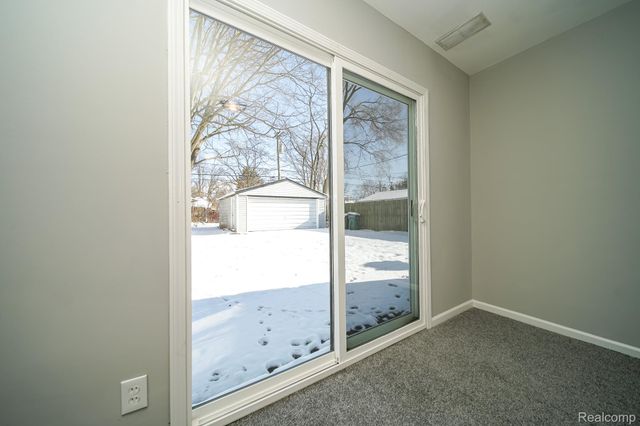 6179 Fellrath Street, Taylor, MI 48180