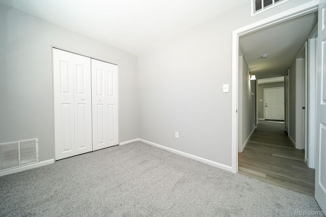 6179 Fellrath Street, Taylor, MI 48180