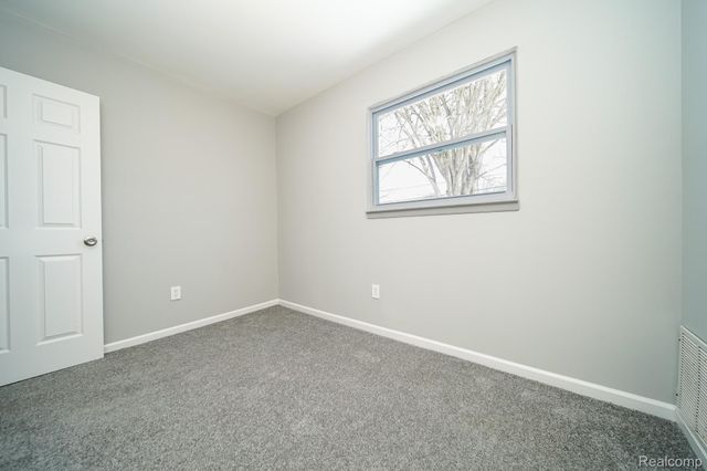 6179 Fellrath Street, Taylor, MI 48180