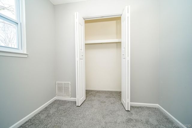 6179 Fellrath Street, Taylor, MI 48180