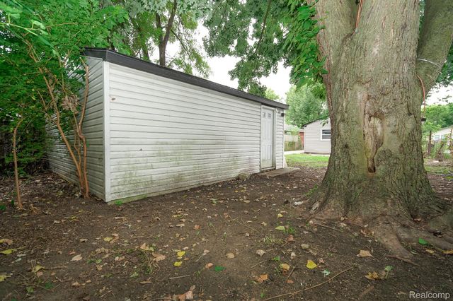 6179 Fellrath Street, Taylor, MI 48180