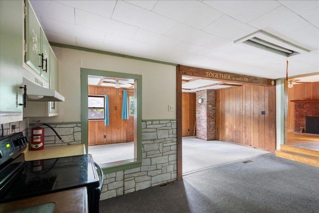 23 Hanna Road, Highgate, VT 05459