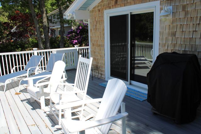 133 Edgewater Drive W, Teaticket, MA 02536