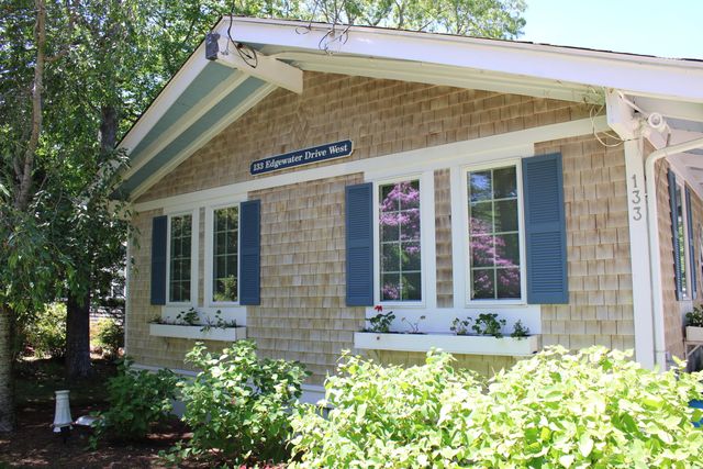 133 Edgewater Drive W, Teaticket, MA 02536