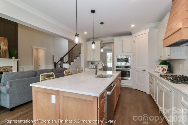 152 Fox Hunt Drive, Mooresville, NC 28117