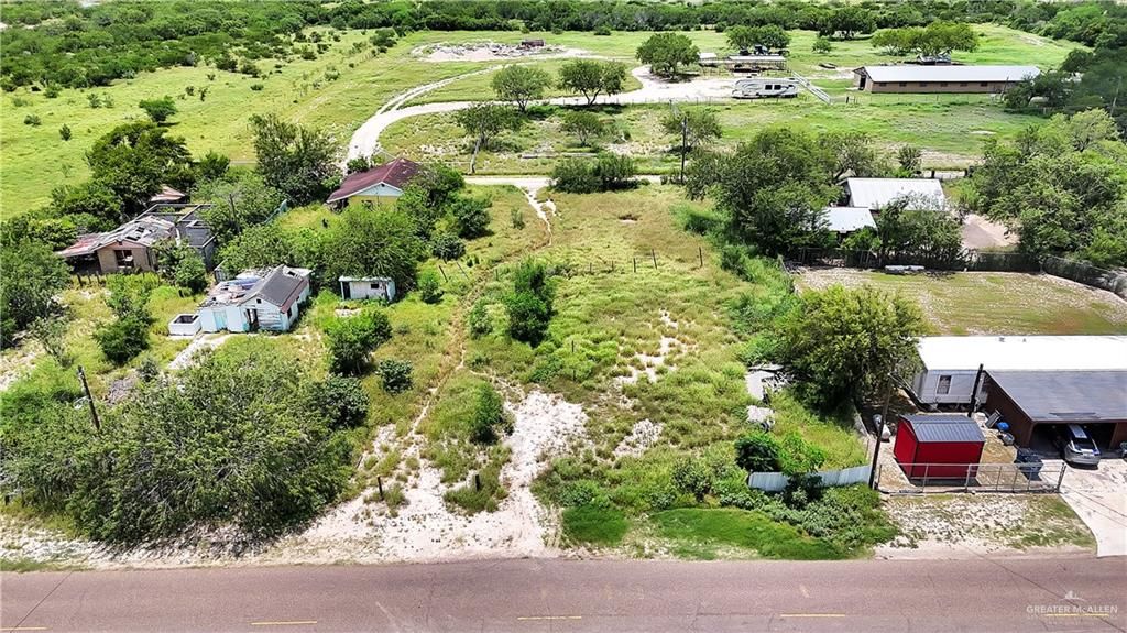 150 Guadalupe Flores Street, Sullivan City, TX 78595