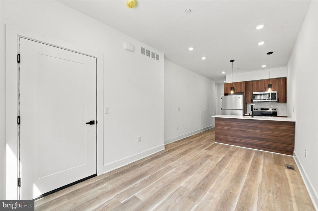 947 N 47TH ST #1, PHILADELPHIA, PA 19131 — photo 2
