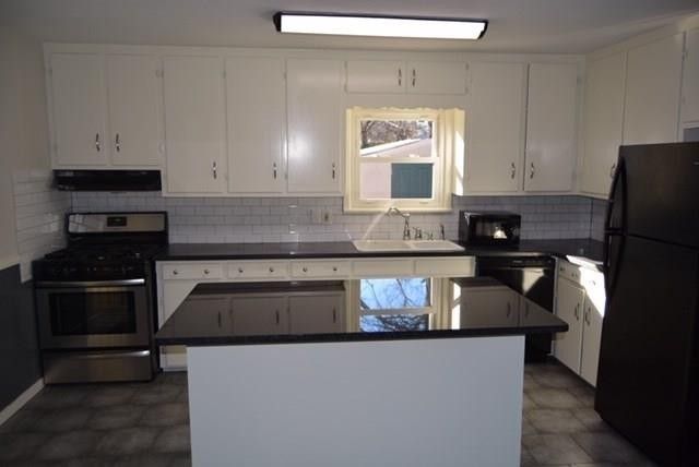 413 Kimbrough Street, White Settlement, TX 76108