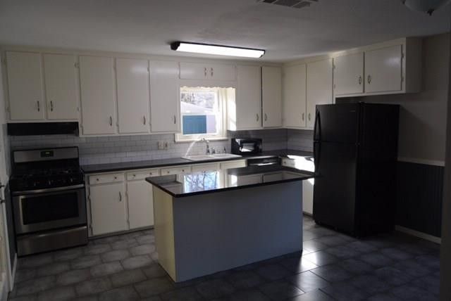 413 Kimbrough Street, White Settlement, TX 76108