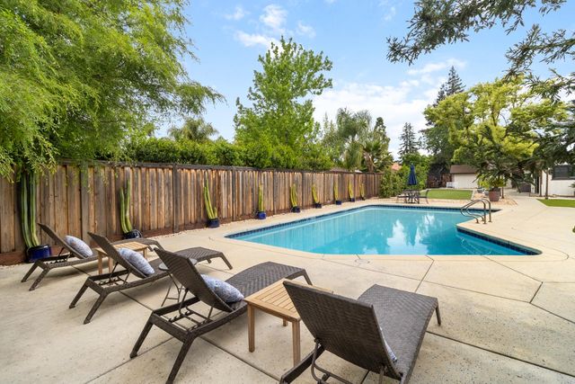 4321 Rand Lane, Sacramento, CA 95864