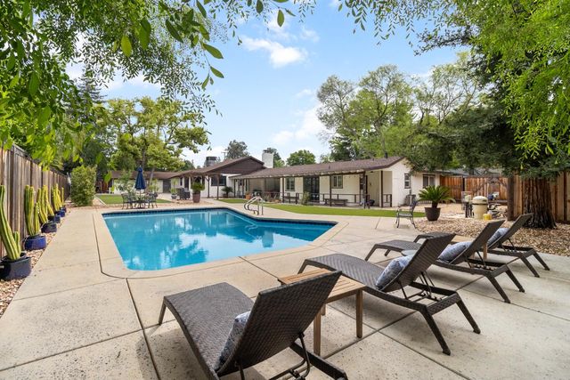 4321 Rand Lane, Sacramento, CA 95864