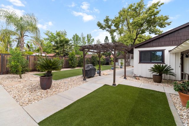 4321 Rand Lane, Sacramento, CA 95864