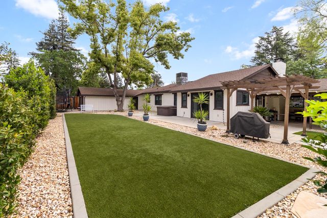 4321 Rand Lane, Sacramento, CA 95864