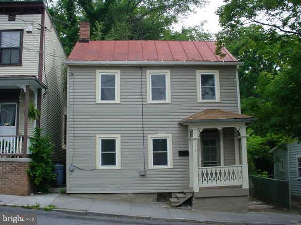 118 E MONMOUTH ST, Winchester, VA 22601