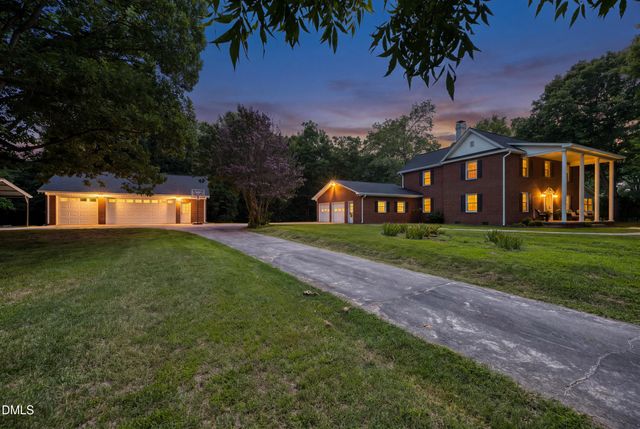 3152 Nc-87, Graham, NC 27253