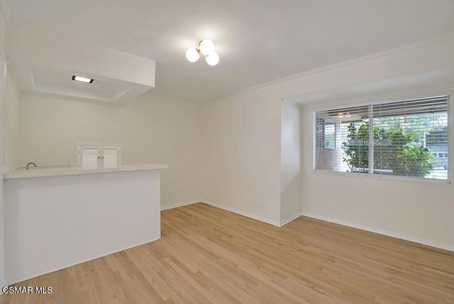 12754 Addison Street, Valley Village, CA 91607