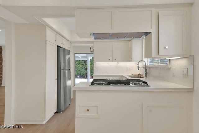 12754 Addison Street, Valley Village, CA 91607