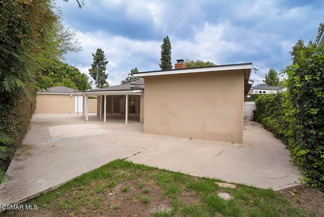12754 Addison Street, Valley Village, CA 91607