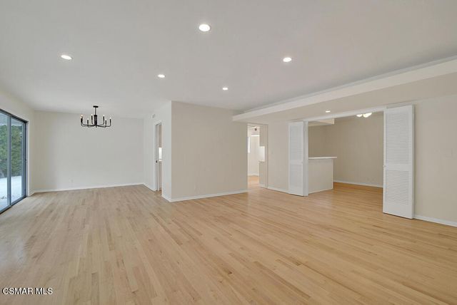 12754 Addison Street, Valley Village, CA 91607