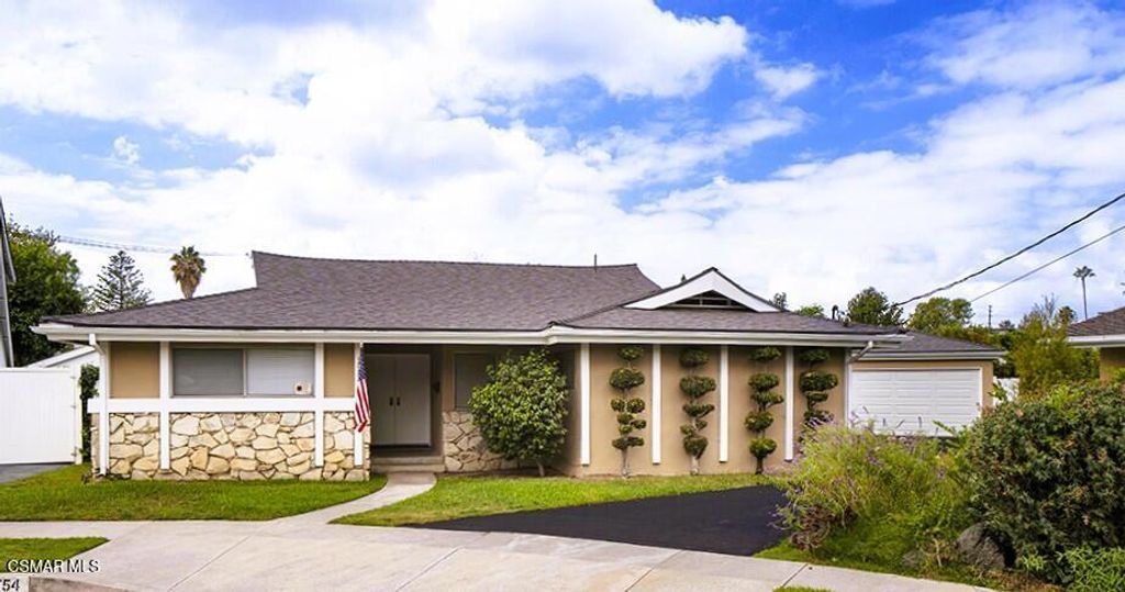12754 Addison Street, Valley Village, CA 91607