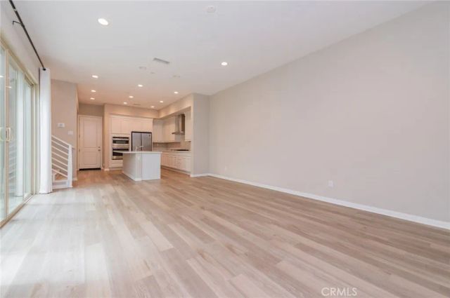 131 Pusan, Irvine, CA 92618