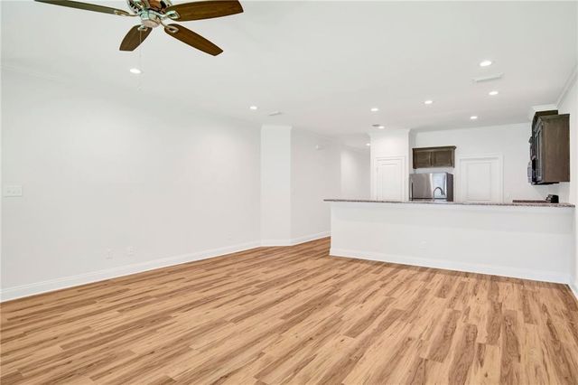 1058 Pinemont Drive, Mobile, AL 36609
