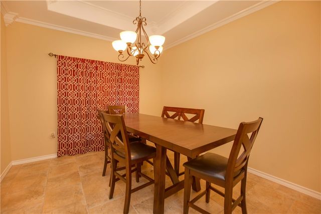 6733 Old Square Dr, Corpus Christi, TX 78414