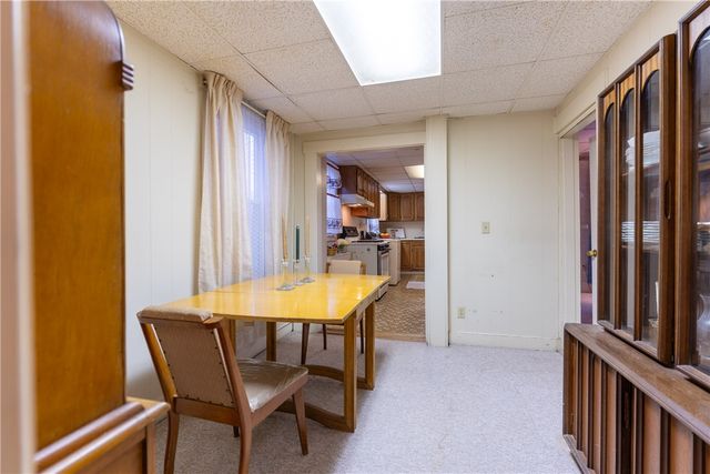 17 Warner Street, Newport, RI 02840