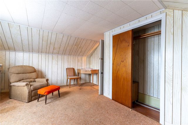 17 Warner Street, Newport, RI 02840