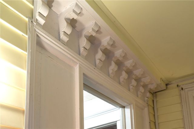 17 Warner Street, Newport, RI 02840