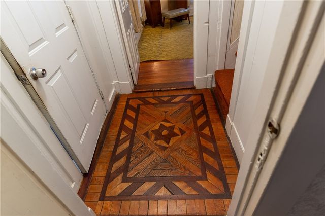 17 Warner Street, Newport, RI 02840