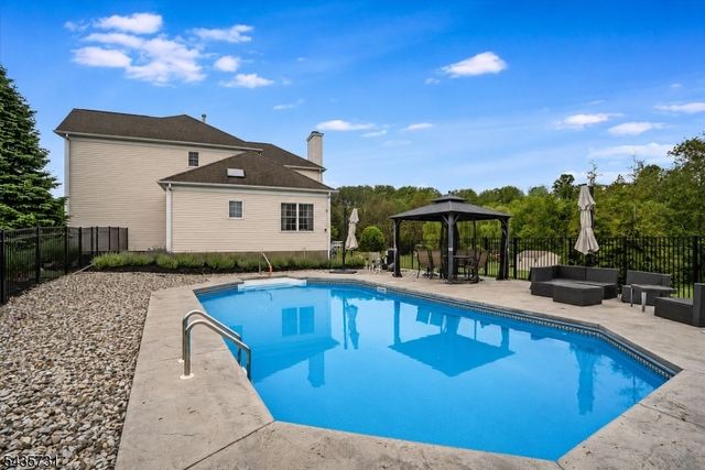 24 Saddle Ridge Rd, Sparta Twp., NJ 07871