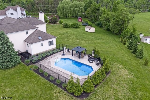 24 Saddle Ridge Rd, Sparta Twp., NJ 07871