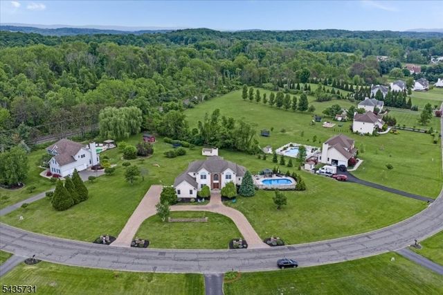24 Saddle Ridge Rd, Sparta Twp., NJ 07871