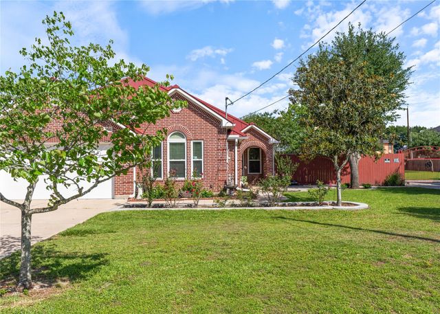 2610 School Street, Needville, TX 77461