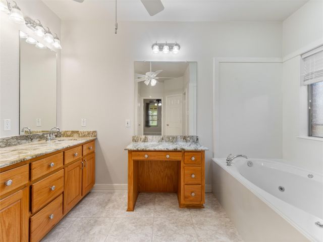 2610 School Street, Needville, TX 77461