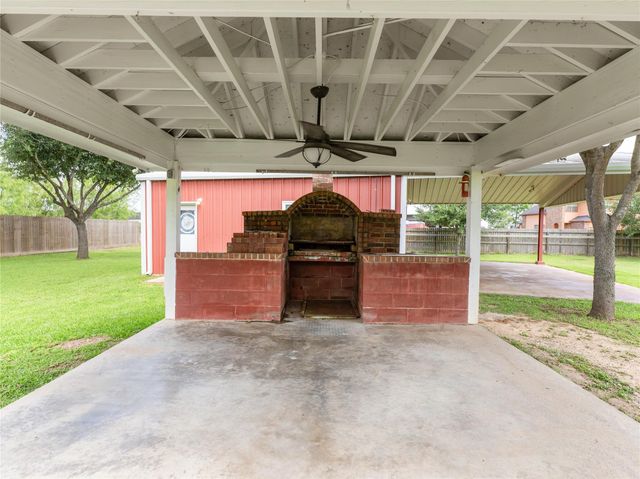 2610 School Street, Needville, TX 77461