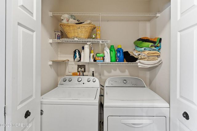 123 Oakwood Place, Forked River, NJ 08731