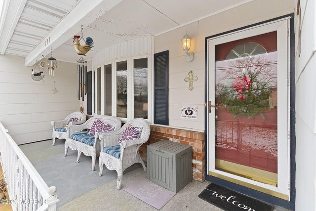 123 Oakwood Place, Forked River, NJ 08731