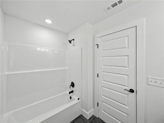 25 Sheffield Drive, Bella Vista, AR 72714