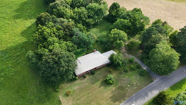 2800 Brashiers Chapel Road, Arab, AL 36016