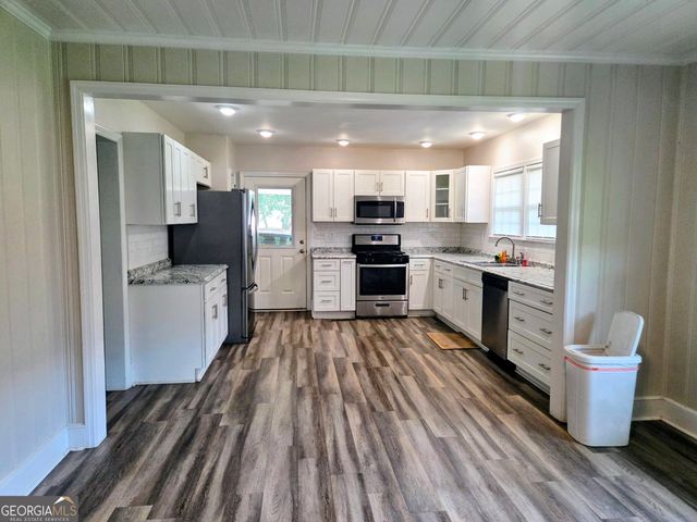 219 E Johnson Street, Temple, GA 30179